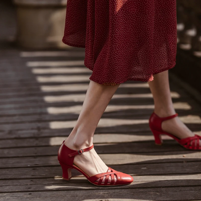 

Сандалии женские из воловьей кожи, повседневные босоножки-гладиаторы в ретро стиле, с ремешком с пряжкой, винтажные туфли-лодочки в римском стиле