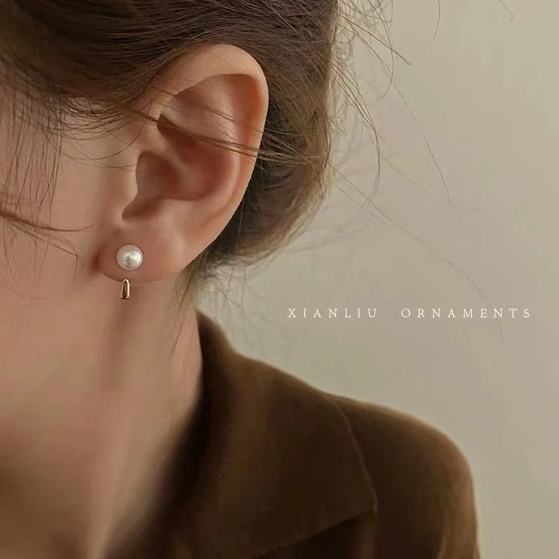 

Женские серьги-гвоздики из серебра 925 пробы, с жемчугом