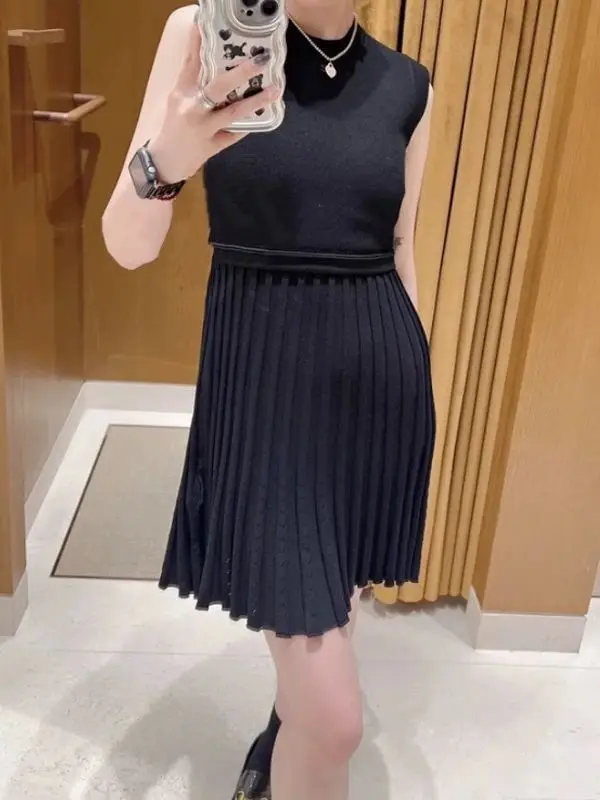 

Women Mini Dress Sleeveless Pleated Knitted Casual Tank Robe