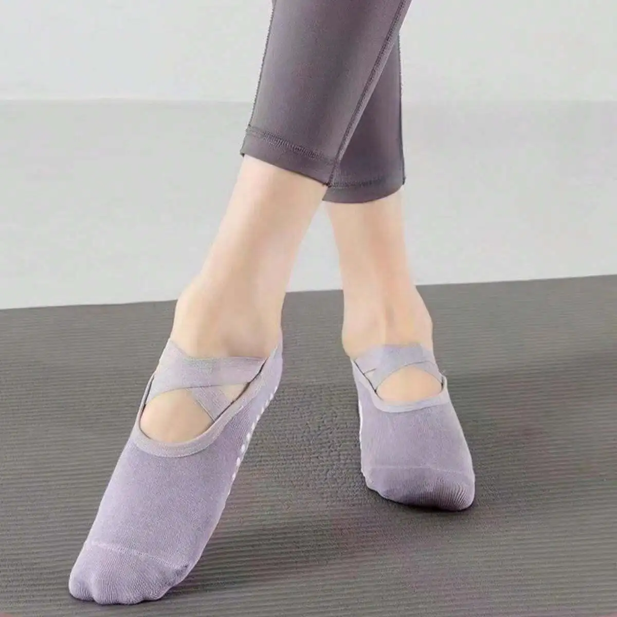 Профессиональные носки для йоги женские нескользящие пилатеса и фитнеса