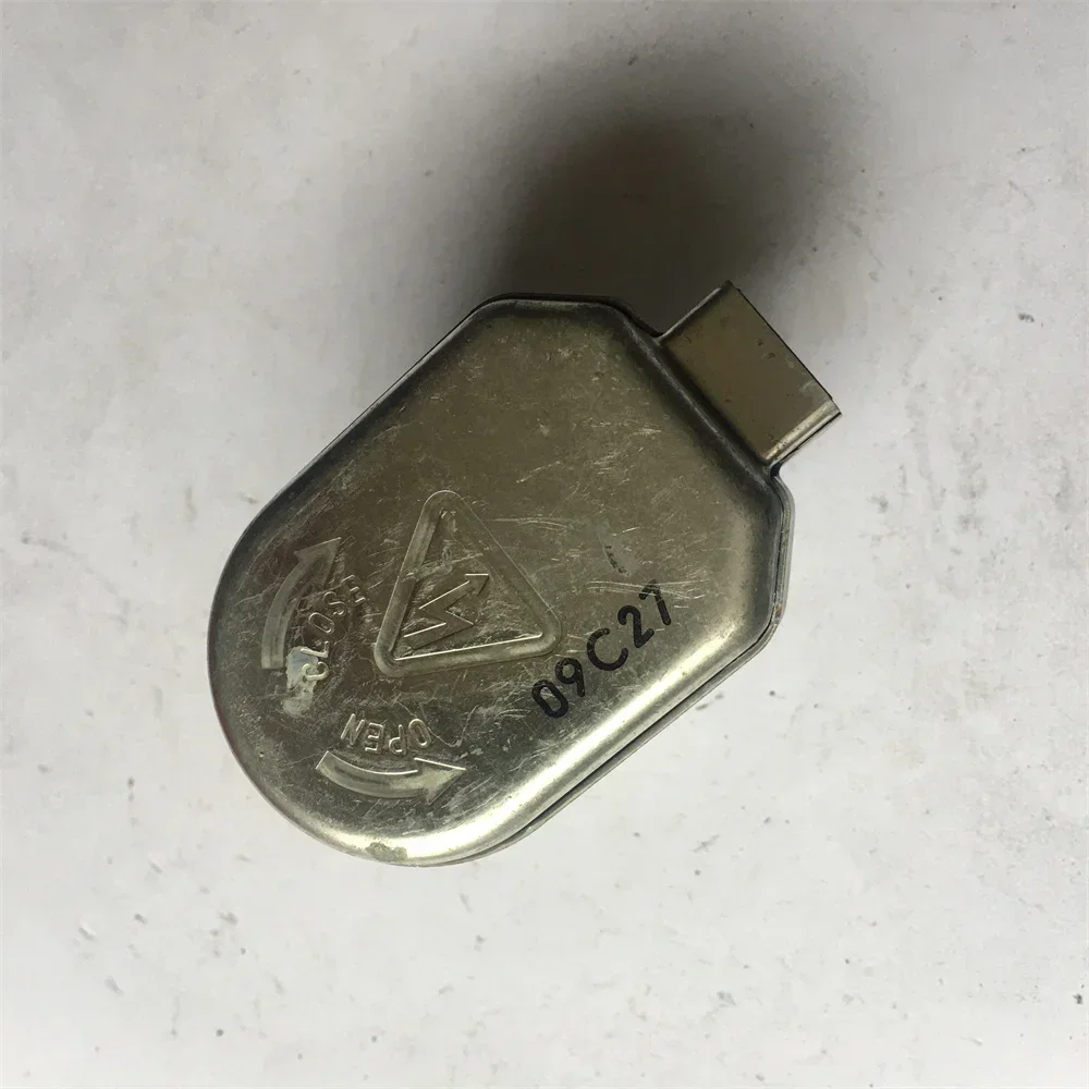 Оригинальный HID ксенон 30655898 Фара LAD5G D2S Socket D2R Lgnitor Установка лампы для 89035113 S60 S80 XC70