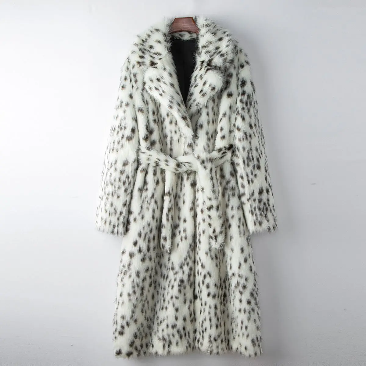 2024 новая зимняя экологически чистая шуба с узором пантеры модный длинный стиль