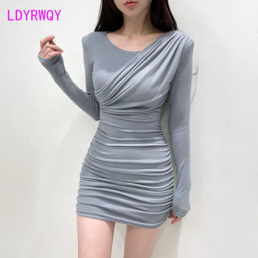

South Korea 2022 autumn winter new drape RECEIVES waist slim body sexy bottom pack buttock dress