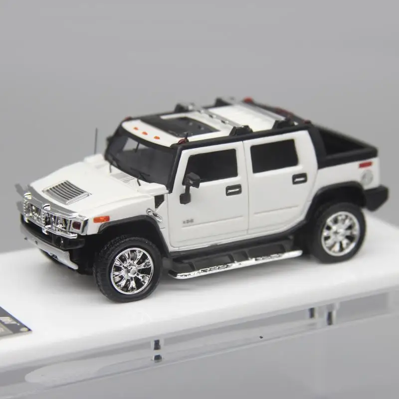 

MotorHelix black and white MH1:64 off-road vehicle RV model H2 jeep pickup suitable for Hummer Hummer ornament gift