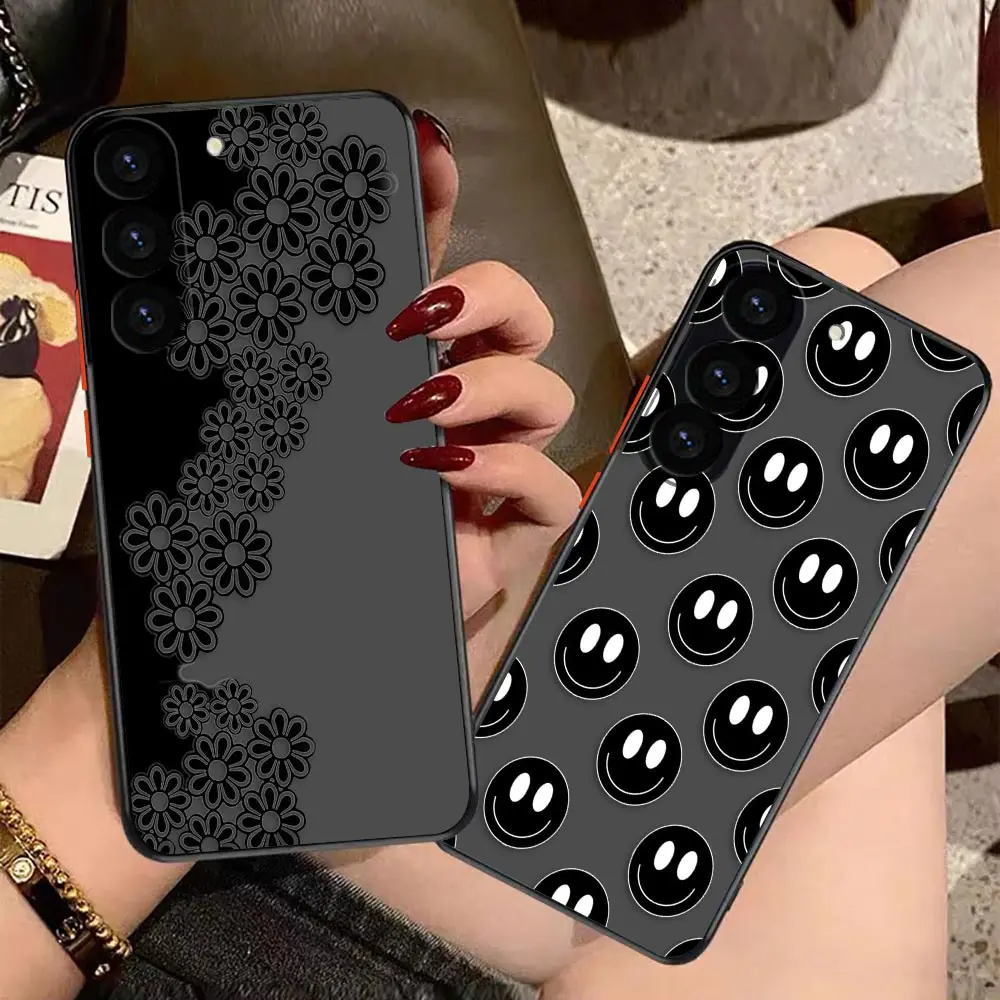 Matte Phone Case for Samsung Galaxy S23 S22 S21 S20 S10 4G S9 S8 Plus ULTRA 5G LITE Case Funda Beautiful Small Fresh Flowers