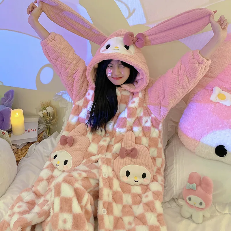 

Пижама Kawaii милый помпон Purin Sanrio креативная Kuromi зима утолщенный теплый плюшевый мультфильм Cinnamoroll Домашняя одежда подарок на день рождения