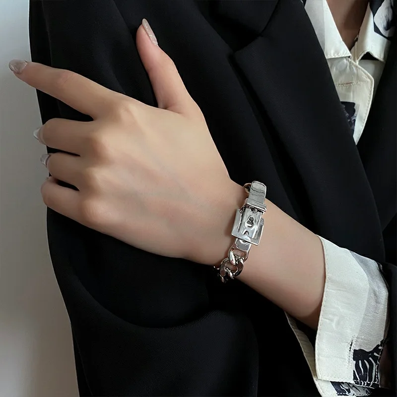 

European And American Ins Cool Style Simple Belt Buckle Bracelet Men And Women Hip Hop Cuban Thick Chain Bracelet Metal Bracelet