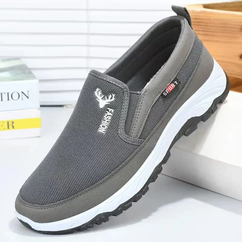 3 Colors Men Lightweight Shoes Fashion Comfortable Casual Male Walking Knitting Breathable Non-slip Wear-resistant Sneakers