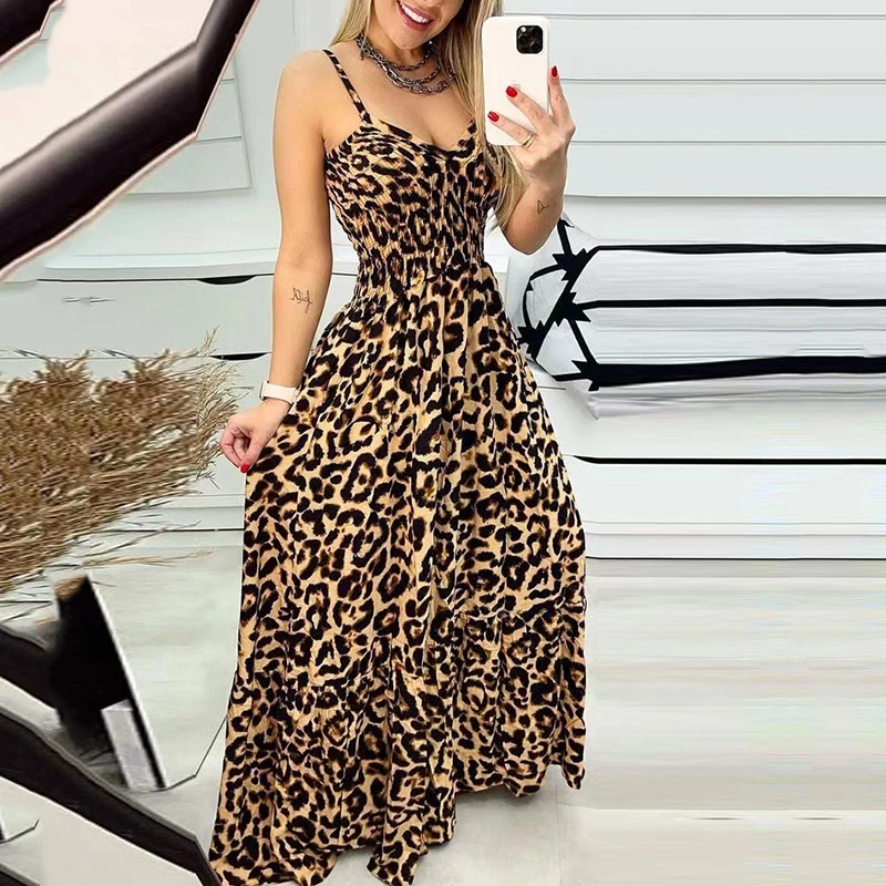 

Sexy V-Neck Spaghetti Strap Long Dress Summer Vintage Fit and Flare Sleeveless Dresses Casual Elegant Leopard Print Vestidos