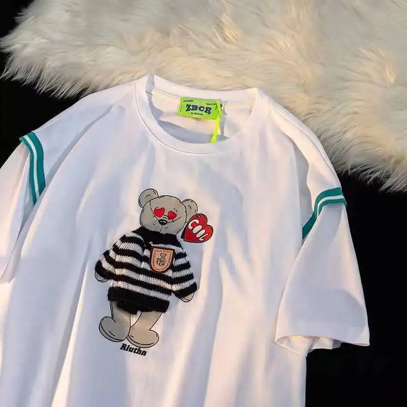 

Женская футболка с коротким рукавом и круглым вырезом, составного кроя