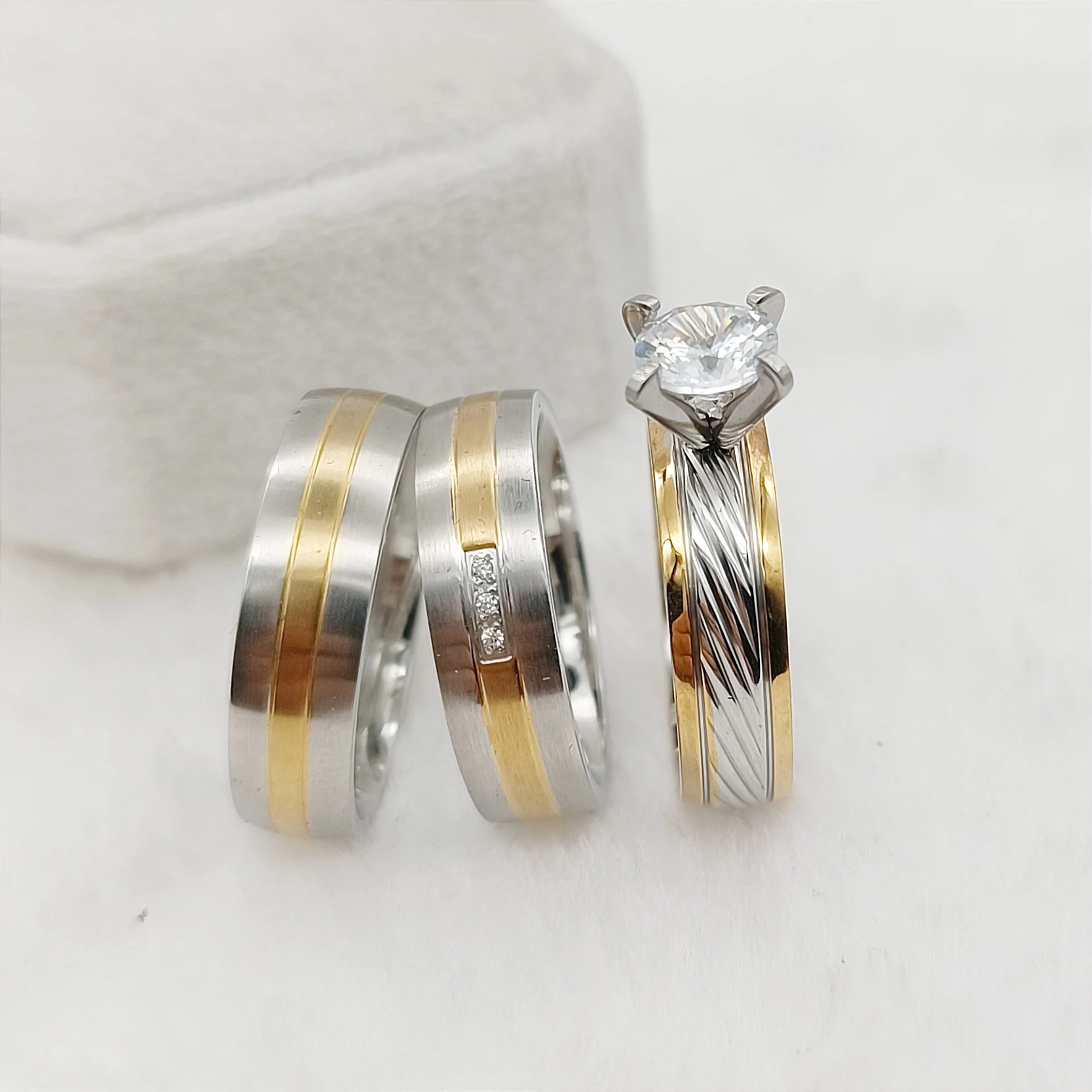 

Wholesale 3pcs Wedding Engagement Rings Set 18k Gold Plated jewelry Promise Couple Rings ensemble bijoux
