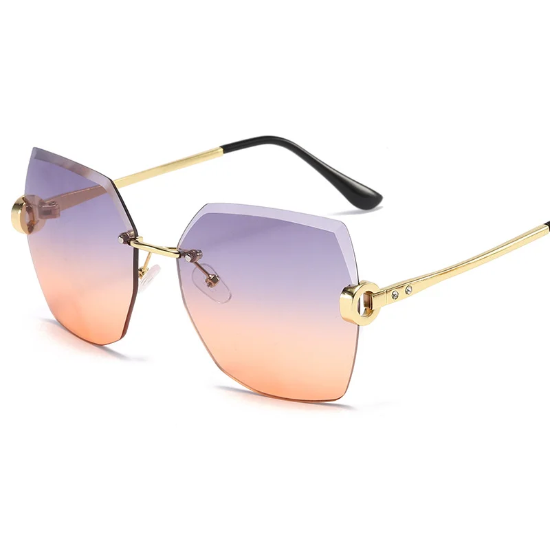 

Sunglasses Women Fashion Black Retro Sun Glasses for Men Vintage Lady Summer Style Sun Glasses Female UV400