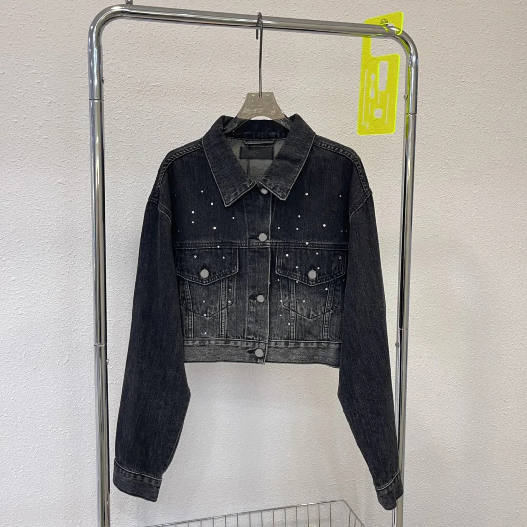 

2023 Early autumn new products, carefully prepared black gray wash color system, very fashionable, surface hot drill advanced