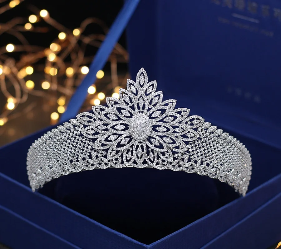 

Royal Zircon Bridal Headdress Wedding Crown Birthday Dinner Hair Accessories Wedding Dress Accessories