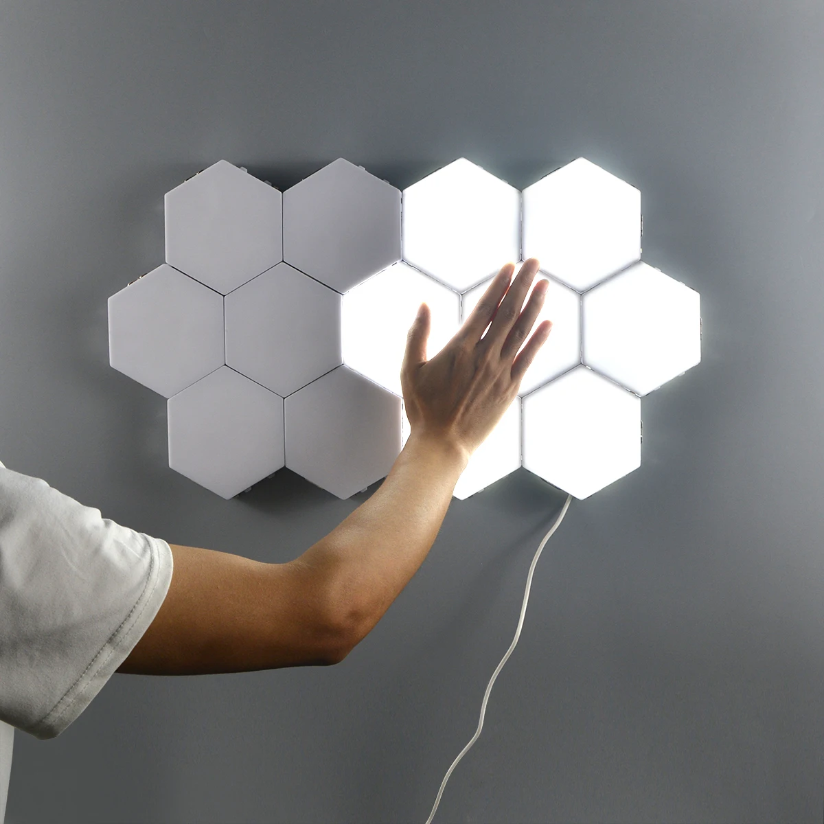 

Quantum lamp honeycomb lamp touch sensing hexagonal combination background wall lamp LED assembly hand touch