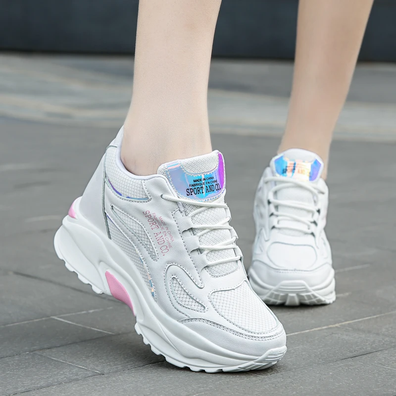 

Drop Ship Vintage Sneakers Womens Casual Ladies Classic White Leather Thick Sole Vintage Trainer High Heels Shoes Size 33 40