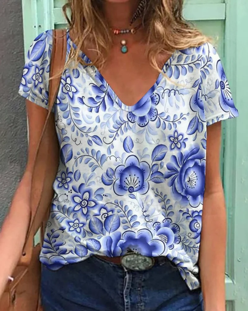 

2023 Fashion Women's T Shirt Floral Graphic Harajuku Clothing Summer V-neck Pullover 3D Print Short Sleeve Tees Loose Streetwear