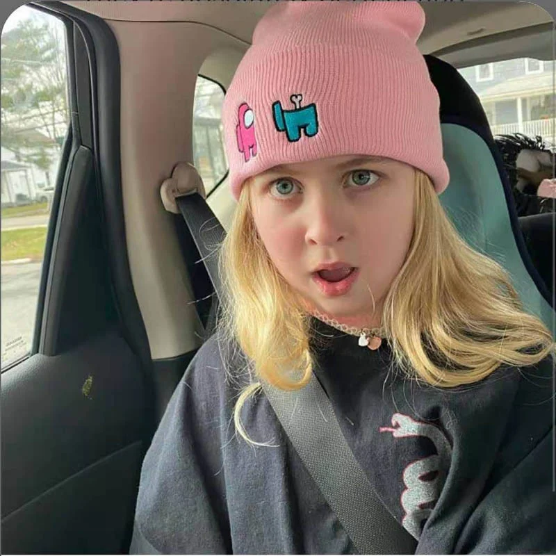 

Boys And Girls Cute Cartoon Among Us Game Embroidered Knitted Hat Warm Hat Wool Hat Pullover Cold Hat สวยงาม handmade หมวกไหมพร