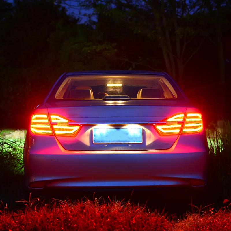 Задний фонарь в сборе для Toyota