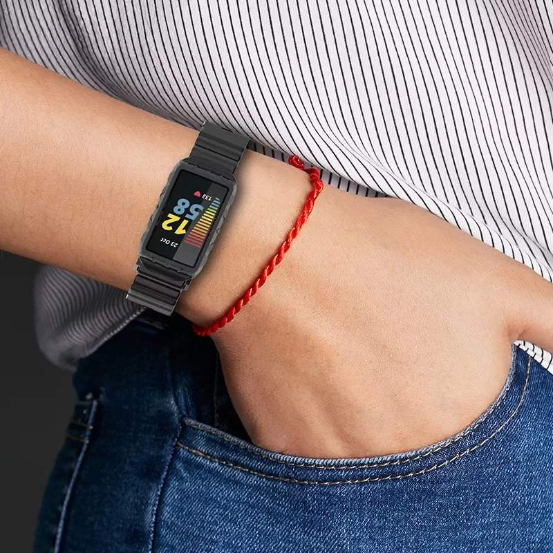 

Silicone Smartwatch band For Fitbit Charge 5 4 3 se One-piece strap+case For Fitbit Charge 5 correa armor Wrist strap Bracelet