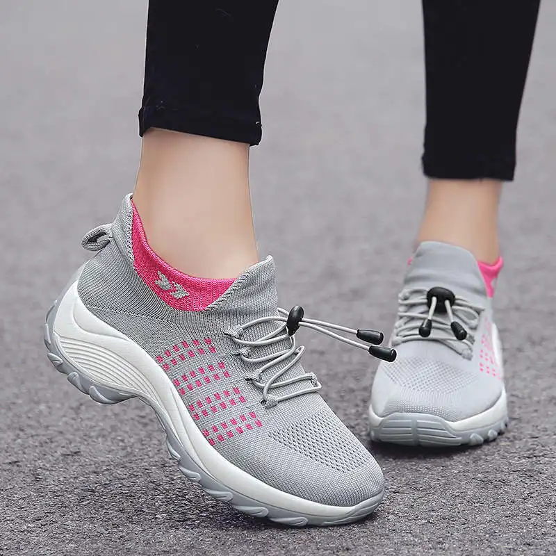 

Running Shoes Women Chessure Platform Sports Shoes Woman Designer Luxury 2021 Designer Sneakers Funny Women Sport Shoes Tennis