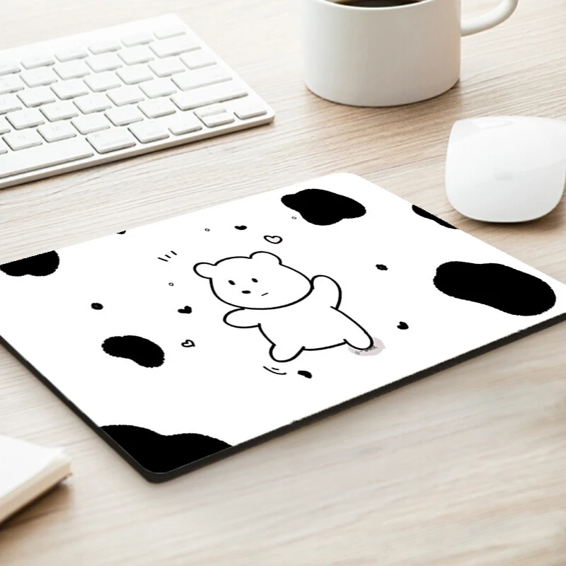 

Портативный коврик для мыши, Настольный коврик для записей, милые игровые клавиатуры, ковер с аниме, аксессуары для ПК, коврик для горячих то...