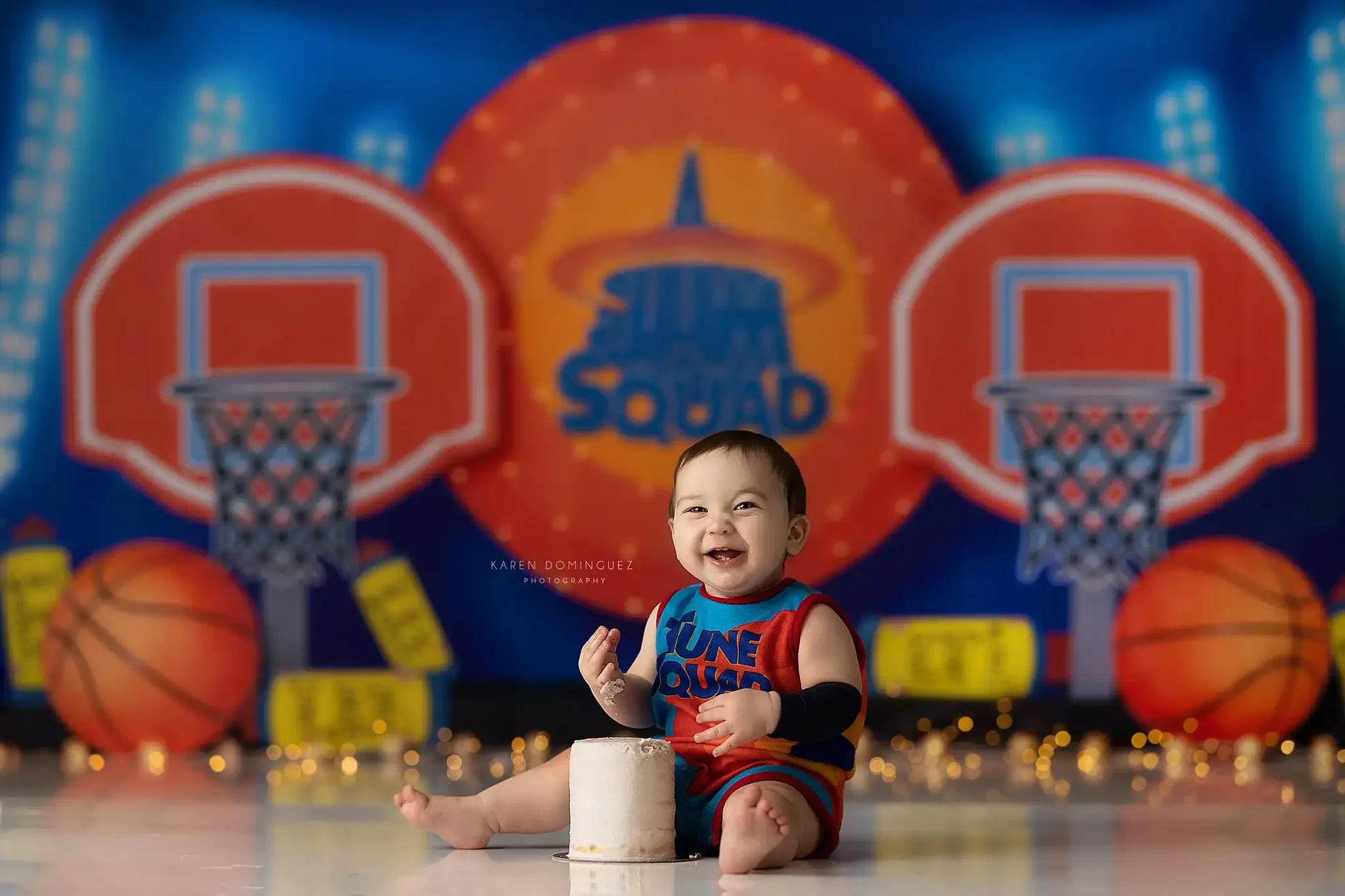 Фон для фотосъемки с изображением баскетбольных мячей