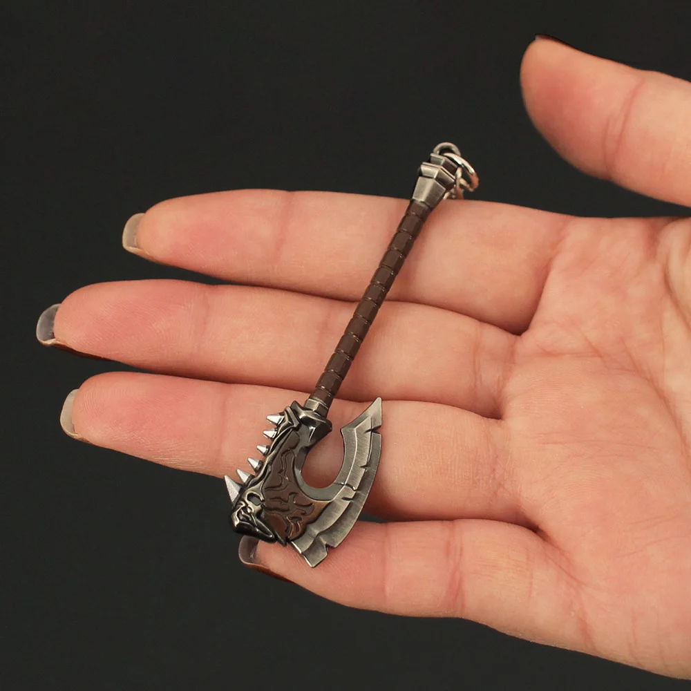 7 см Gorehowl Axe World of Warcrafts Модель Брелок для мужчин Warsong Clan Chieftain Металлический кулон