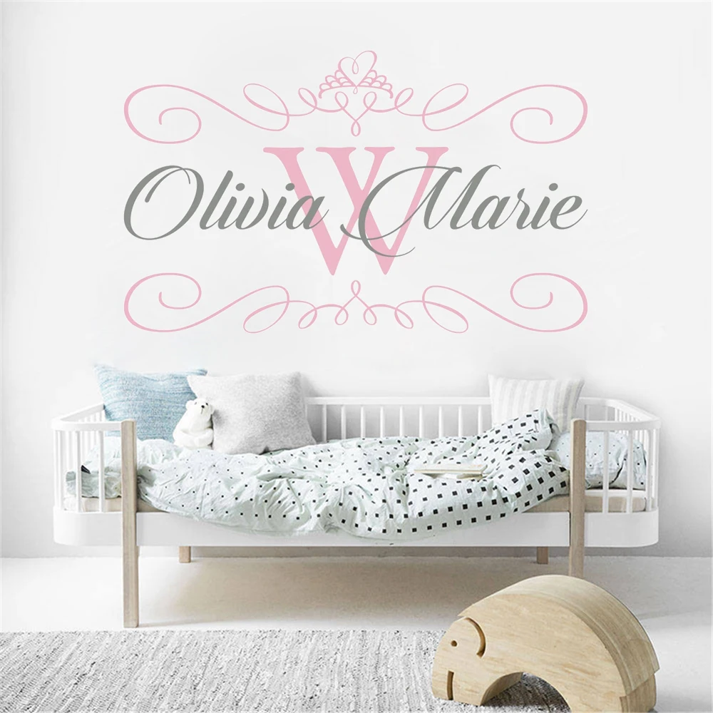 Персонализированные настенные наклейки на заказ с инициалом и именем