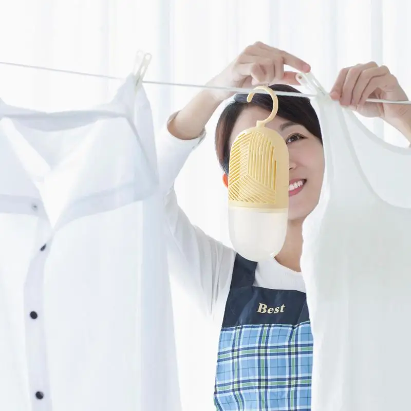 

1pcs Closet Dehumidifier Hanger Moisture Absorber Bags Hangable Humidity Packs Moisture Absorbent Mildew Dryer Bag Reusable