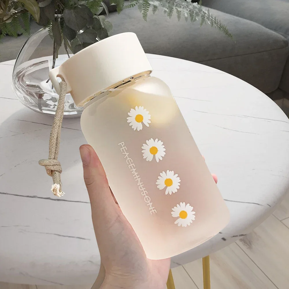 

Пластиковая бутылка для воды Little Daisy 500 мл