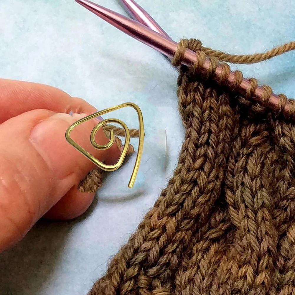 

1Pcs Alloy Knitting Needles Spiral Shawl Crochet Pin Bent Tapestry Needles For Yarn DIY Sewing Accessories Knitting Tool 2023