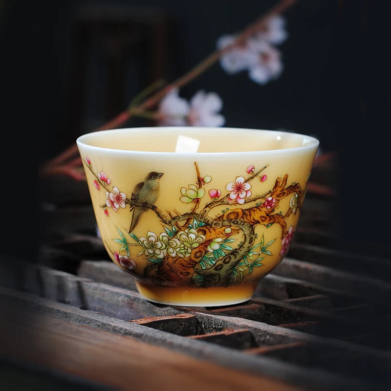 

Kiln Old Yellow Glaze Enamel Porcelain Hand Painted Flowers and Birds Tea Cup Master Tea Cup Kung Fu Tea Set Single Cup