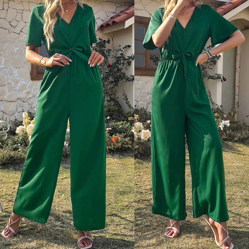 

Женский комбинезон с коротким рукавом и V-образным вырезом