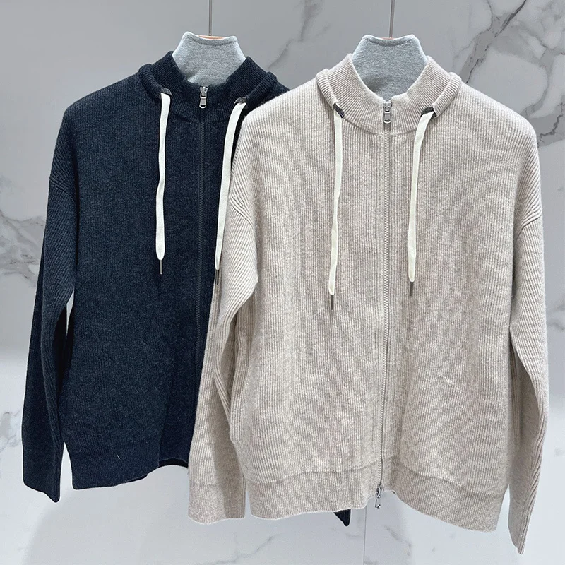 Рисунок 2 - Женский Повседневный брючный костюм AW