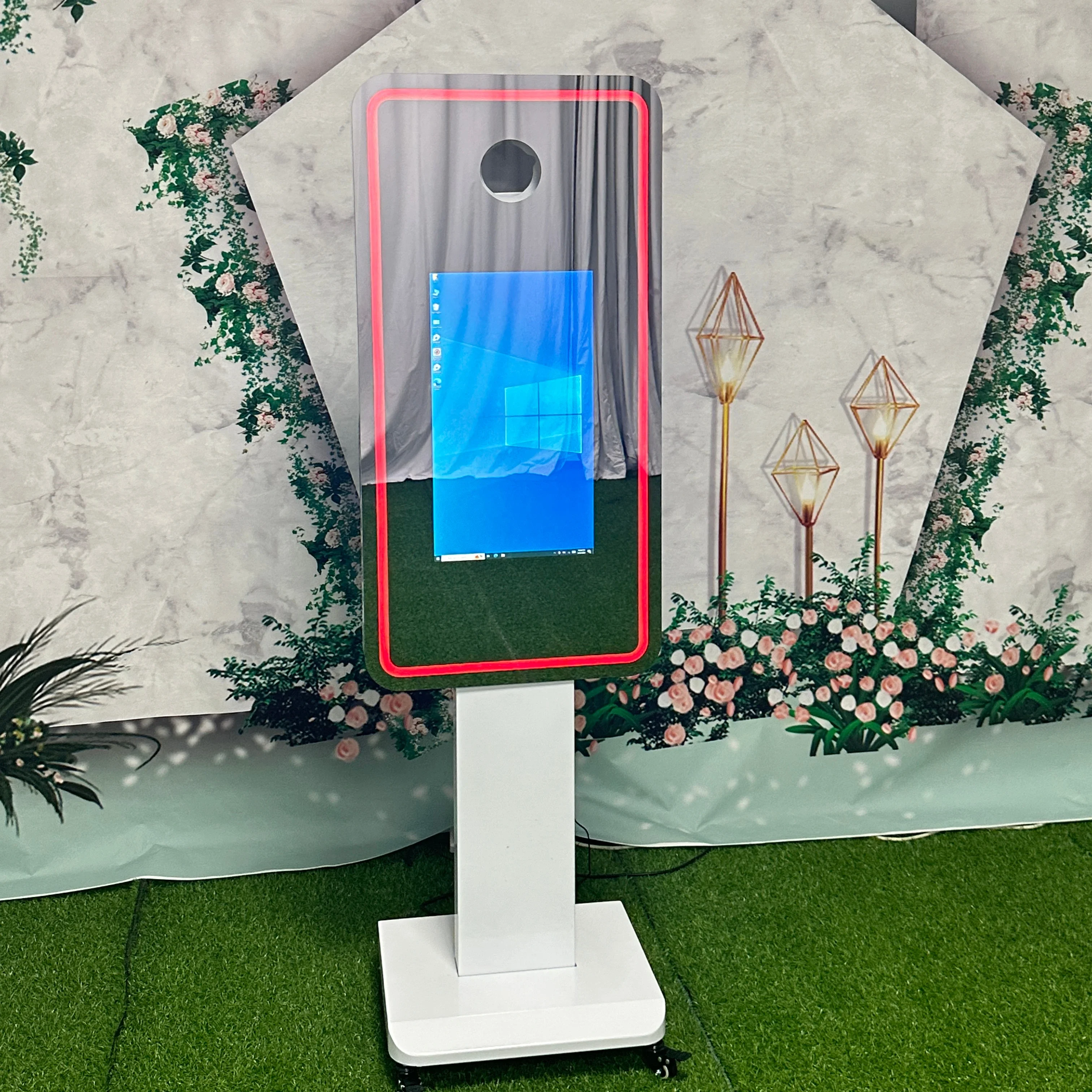 Зеркальная будка с кейсом