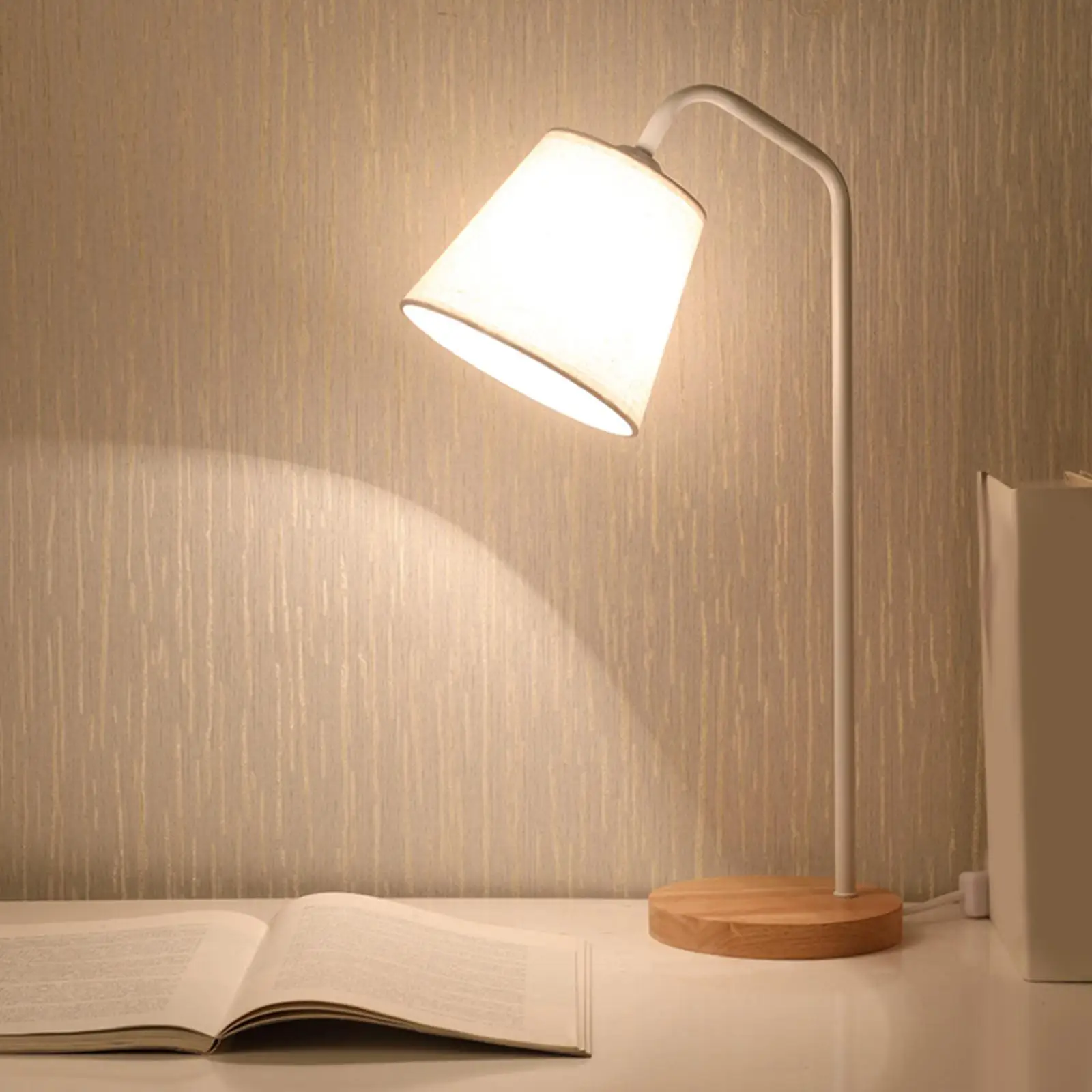 

Nordic Style Table Light USB Remote Control NightStand LED Study for Reading in Bed Headboard Bars Dorm Room Living Room