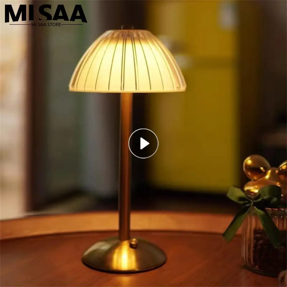 

Decorative Light Eye-protect Retro Crystal Diamond Usb Touch Dimming Dimmable Wholesale Decorative Table Lamp Night Light Metal