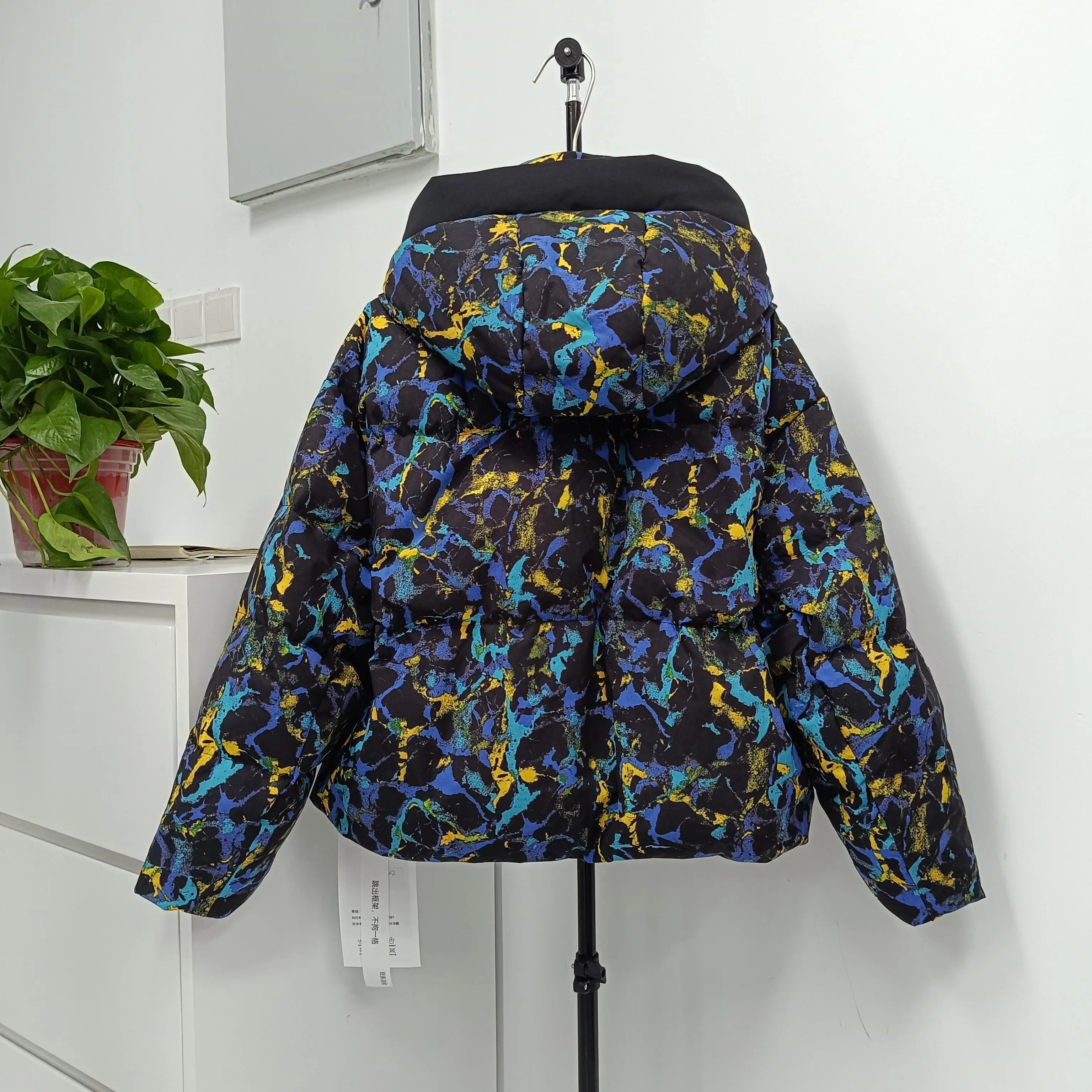 Ozhouzhan Hood Thickened Glue Printing Down jacket Women 2024 Winter New 90 Duck down Warm Outerwear