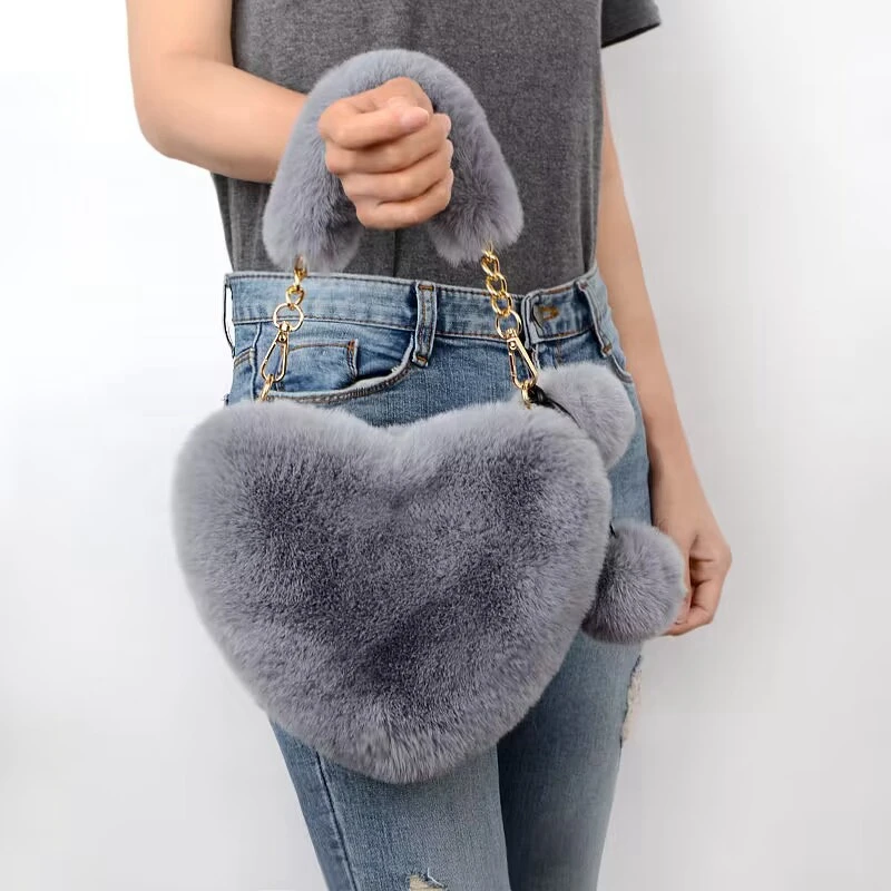 Winter Plush Heart shaped Women's handbag Cute Fashion Chain Shoulder Bag Female Clutch Purse Love Messenger Bag
