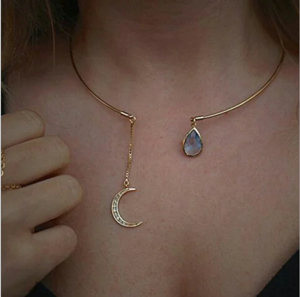 

Delysia King Moon Drop Collar