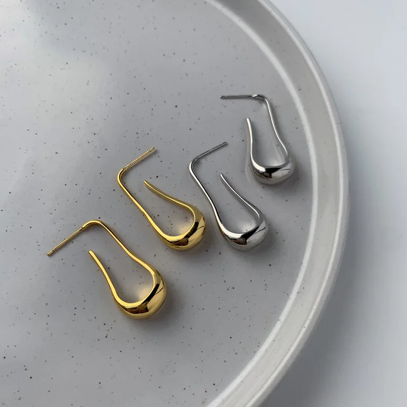 

2022 Franse Nieuwe Stijl High-End Oorbellen Voor Vrouwen Minimalistische Met Dezelfde U-Vormige Vrouwelijke Sieraden Accessoires