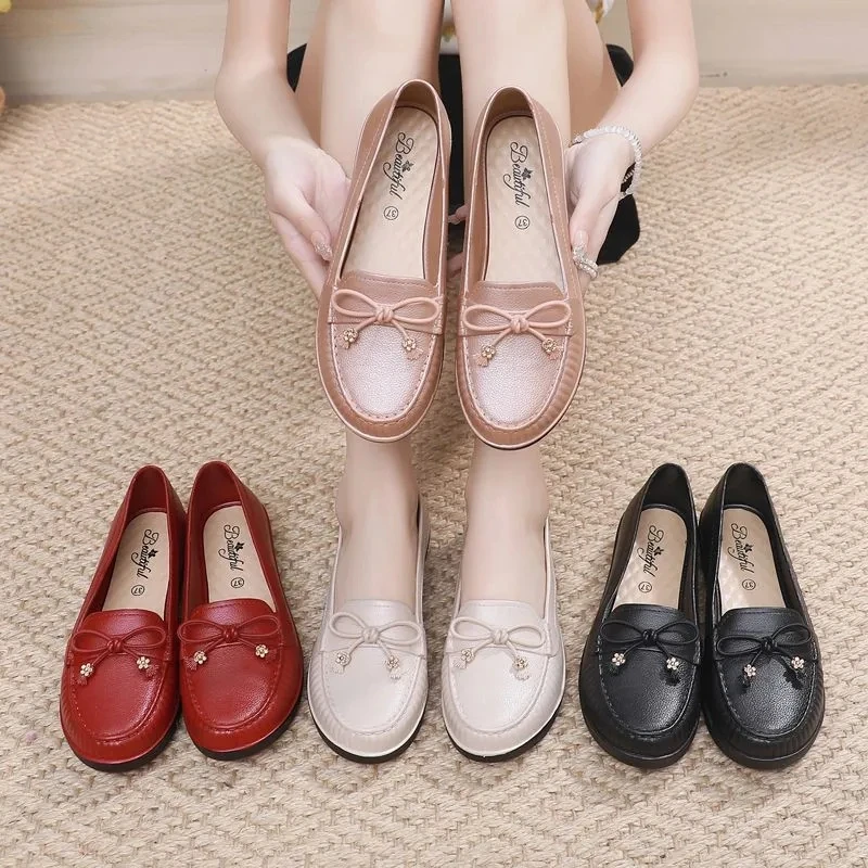2022 New Loafers Fashion Ladies Flat Shoes Soft Leather Comfortable Women Moccasins Bowknot Shallow Flats Female Non-slip Shoes