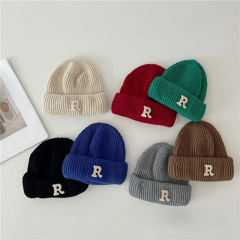 

Children's Windproof Woolen Hats Boys Girls Letter Printed Candy Colo Circular Arc Knitted Hats Autumn Winter Fashion Headwear