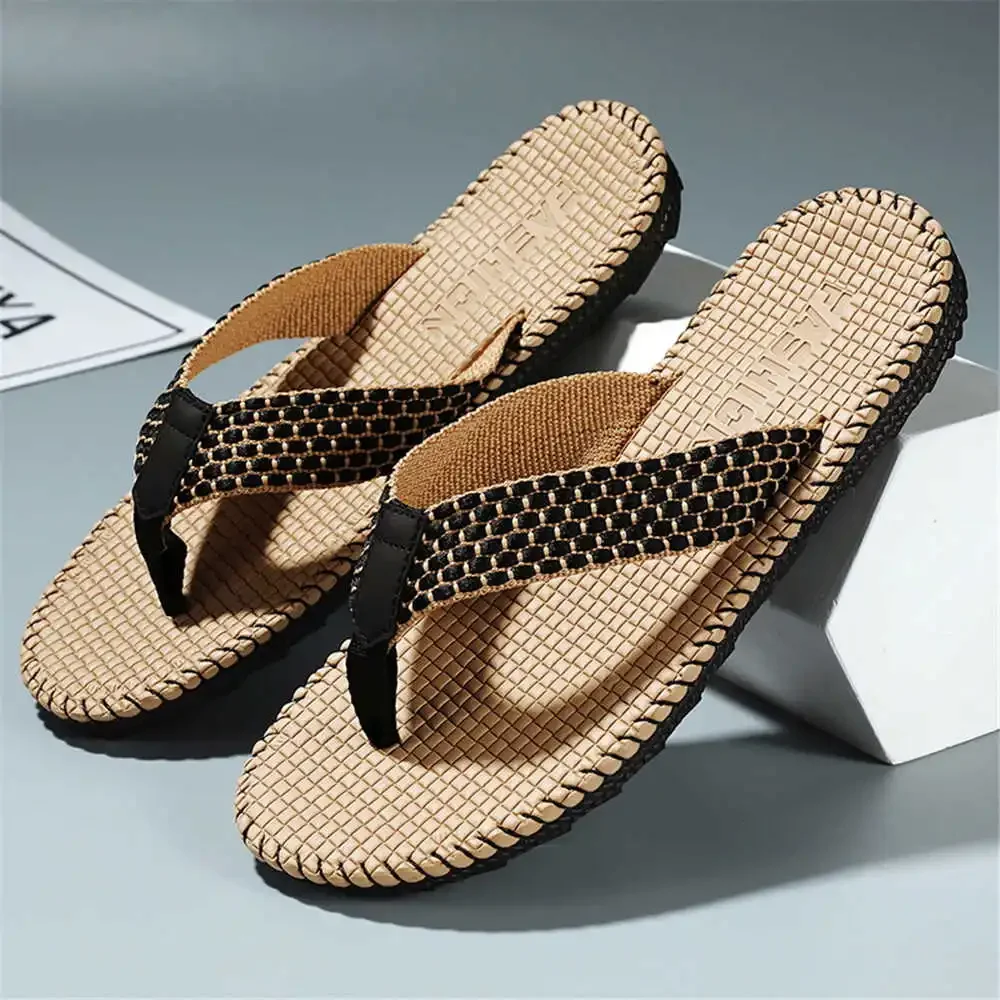 Золотые туфли на мягкой подошве с двумя полосками мужские фирменные тапочки