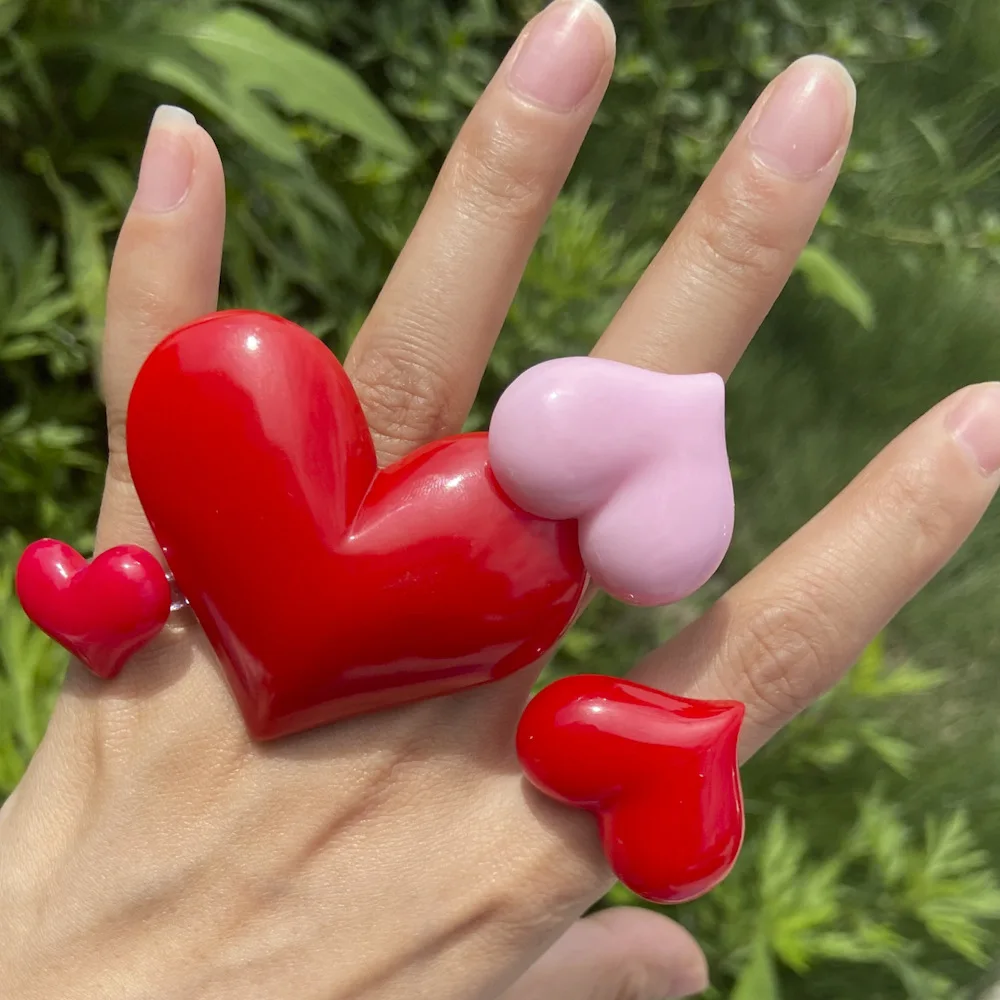 Cute Exaggerated Big Red Heart Rings for Women Girls Statement Resin Finger Rings Jewelry Gift Accessories
