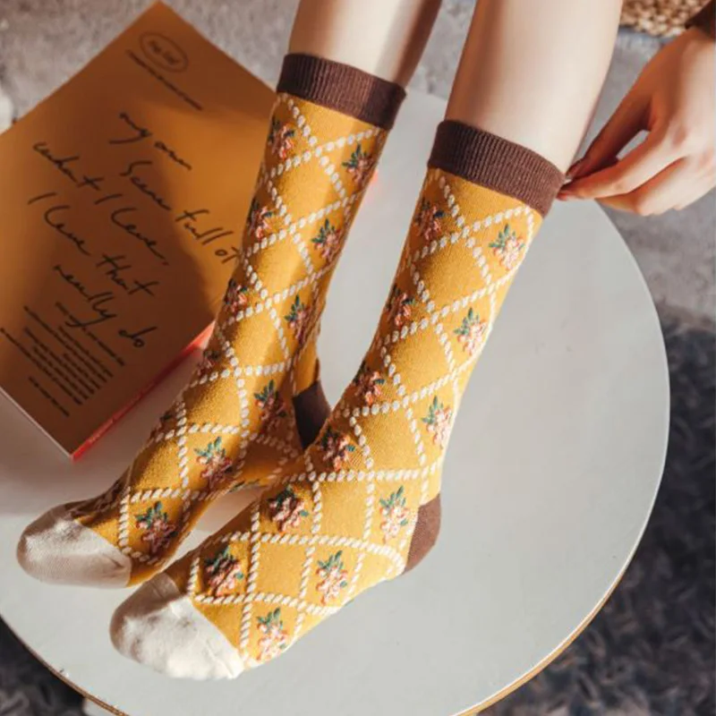 

Носки женские длинные зимние в стиле Харадзюку