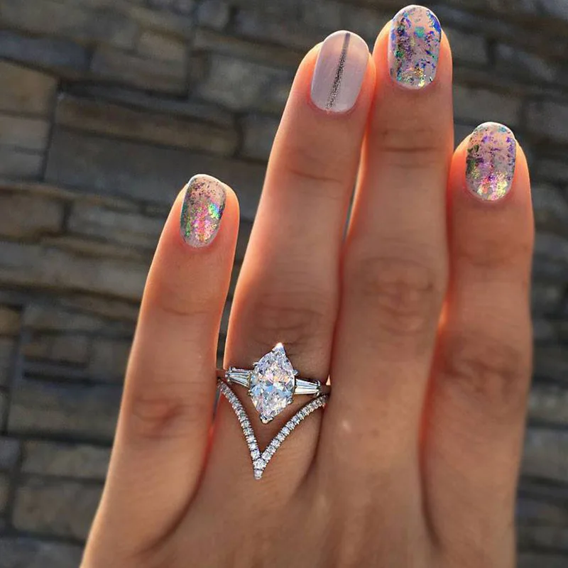 

V Shaped Inlaid Rhinestone Zircon Ring Set Boho Oval White Crystal Wedding Engagement Ring Set For Women Party Jewelry