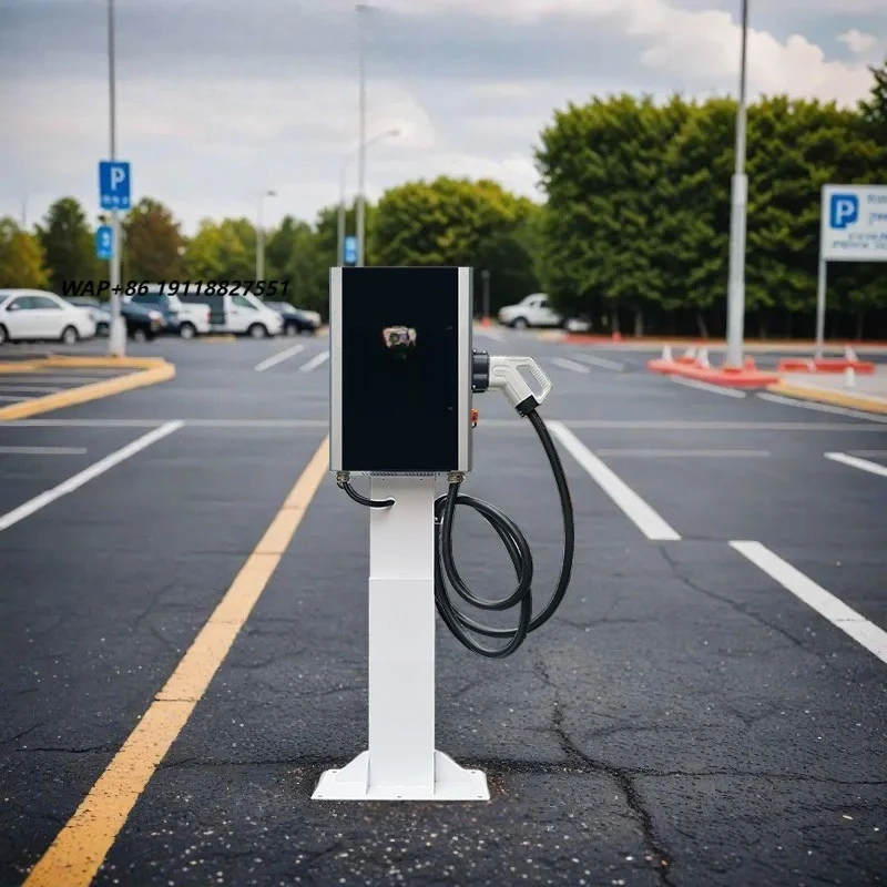 Фото Зарядная станция Maxpower Solar 40 кВт GBT для электромобилей, настенная, с зарядкой постоянным током №1
