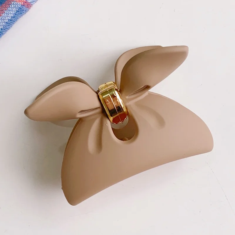 

2022 New Fashion Simple Beige Hair Claws Frosted Bowknot Hollow Out Hair Clips for Women Girls Accesorios Mujer Haarclip Dames
